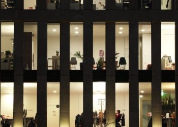 Organizational help: The key to worker dedication and well-being throughout the pandemic