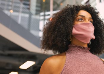 Returning to the workplace? Here's how to stay focused in a noisy office