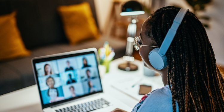 Want to take a web-based course? Here are 4 tricks to be sure you get probably the most out of it in your profession