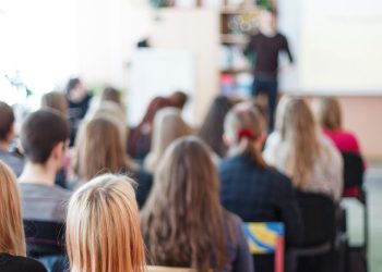 Educational pathways drive France’s gender pay hole – what our analysis reveals