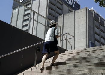 Australia desires worldwide college students to remain and work after commencement. They discover it troublesome for 4 causes