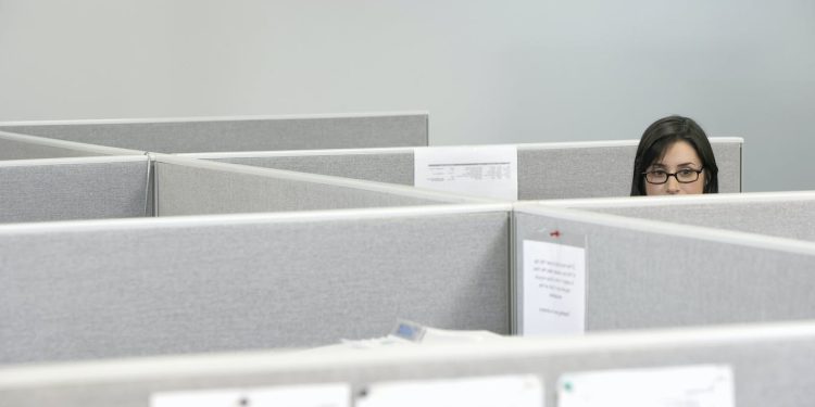 Here's what to do when you encounter people with 'dark personality traits' at work