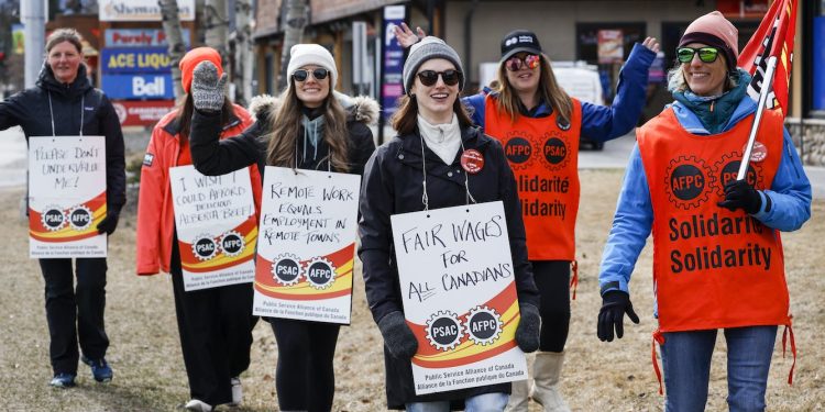 Post-pandemic work within the public sector: A brand new means ahead or a return to the previous?