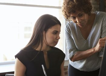 How to create a college internship where students actually learn − and don't want to quit