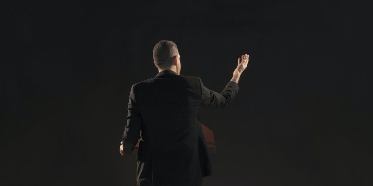 Romantic heroes or ‘one in every of us’ – how we decide political leaders is never goal or rational