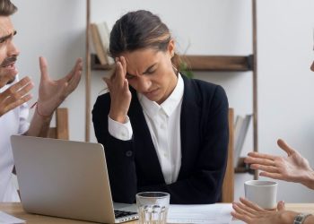 Workplace tensions: How and when bystanders could make a distinction